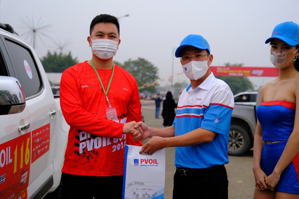 [PVOIL VOC 2021] PVOIL tài trợ toàn bộ nhiên liệu cho đội đua tại VOC 2021