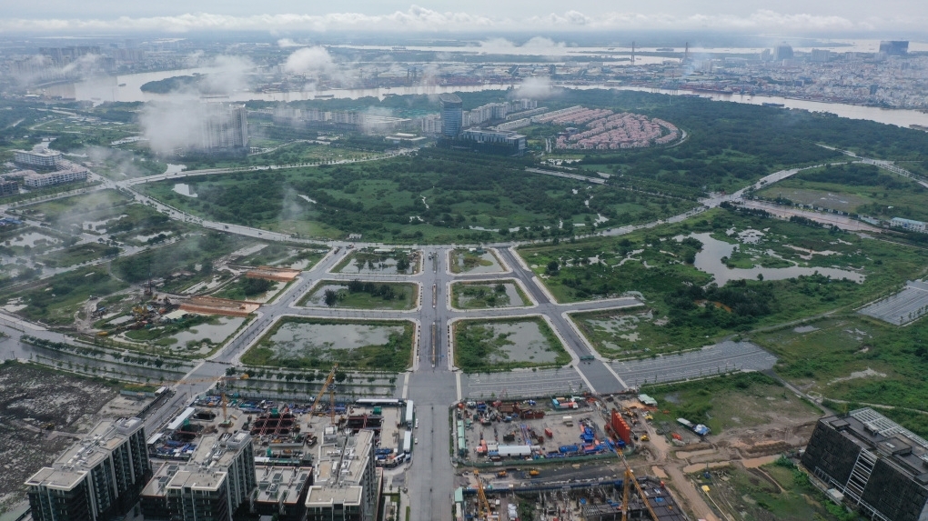 2,4 tỷ đồng một mét vuông đất - bất thường hay không?