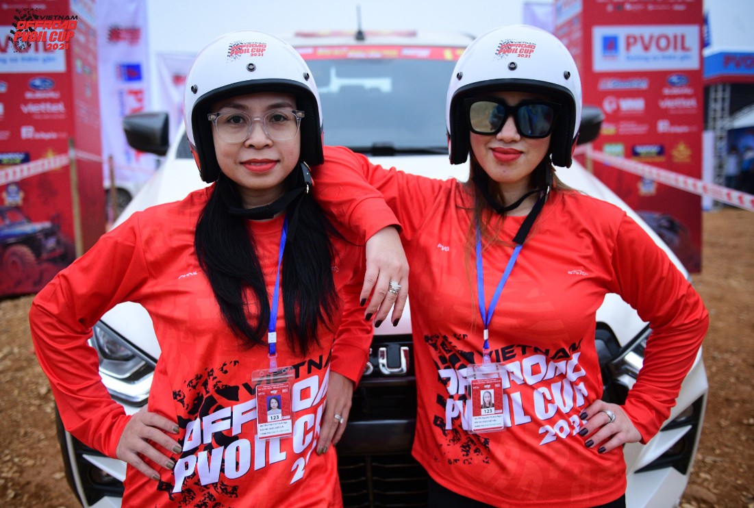 [PVOIL VOC 2021] Những bóng hồng xinh đẹp toả sáng trên đường đua Offroad