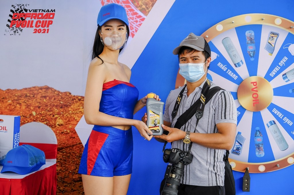 Tổng Công ty Dầu Việt Nam tiếp tục đồng hành cùng giải đua PVOIL VOC 2021 Tổng Công ty Dầu Việt Nam tiếp tục đồng hành cùng giải đua PVOIL VOC 2021