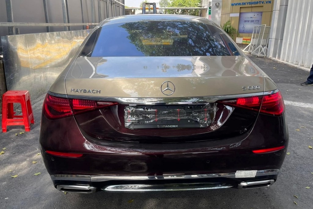 Siêu sang Mercedes-Maybach S680 đầu tiên về nước Siêu sang Mercedes Maybach S680 đầu tiên về nước