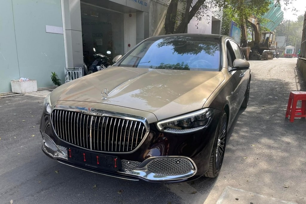 Siêu sang Mercedes-Maybach S680 đầu tiên về nước Siêu sang Mercedes-Maybach S680 đầu tiên về nước