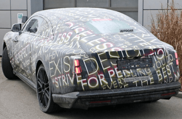 Rolls-Royce Spectre lần đầu lộ diện Rolls-Royce Spectre lần đầu lộ diện