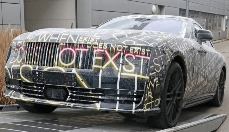 Rolls-Royce Spectre lần đầu lộ diện Rolls-Royce Spectre lần đầu lộ diện