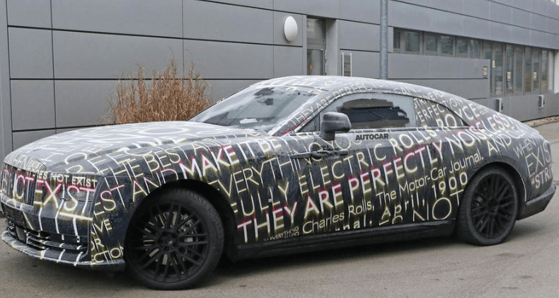 Rolls-Royce Spectre lần đầu lộ diện Rolls-Royce Spectre lần đầu lộ diện