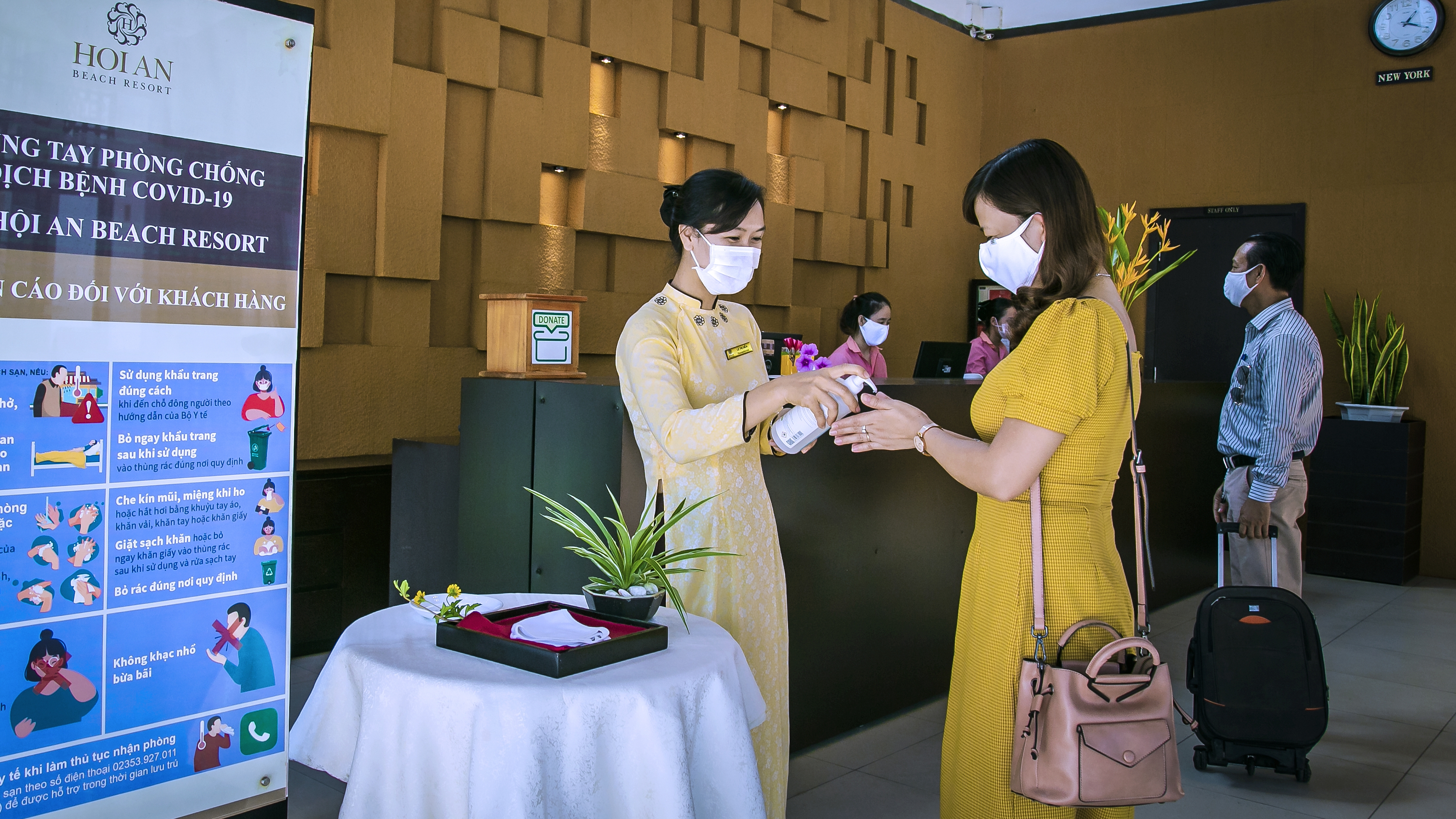 Lao động khu vực dịch vụ tăng mạnh trong quý I/2022