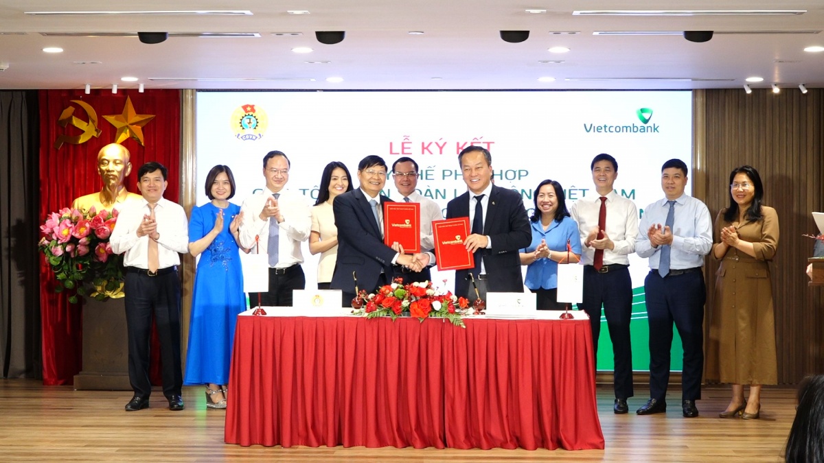 Tổng Liên đoàn Lao động Việt Nam và Vietcombank ký kết Quy chế phối hợp thu kinh phí công đoàn