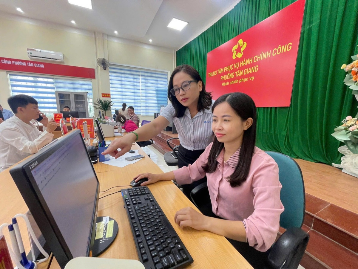 Khẩn trương xây dựng nghị định đánh giá công chức theo KPI từ đầu năm 2026